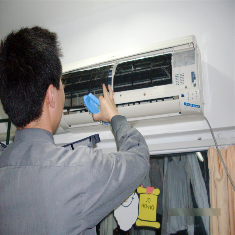 深圳龙华周边别墅空调从里面漏水维修